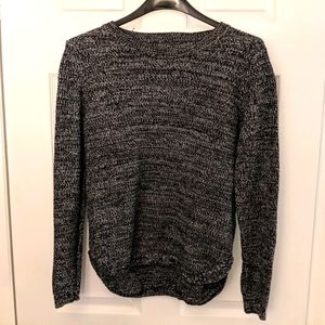 Crew Neck Sweater, black 'n white